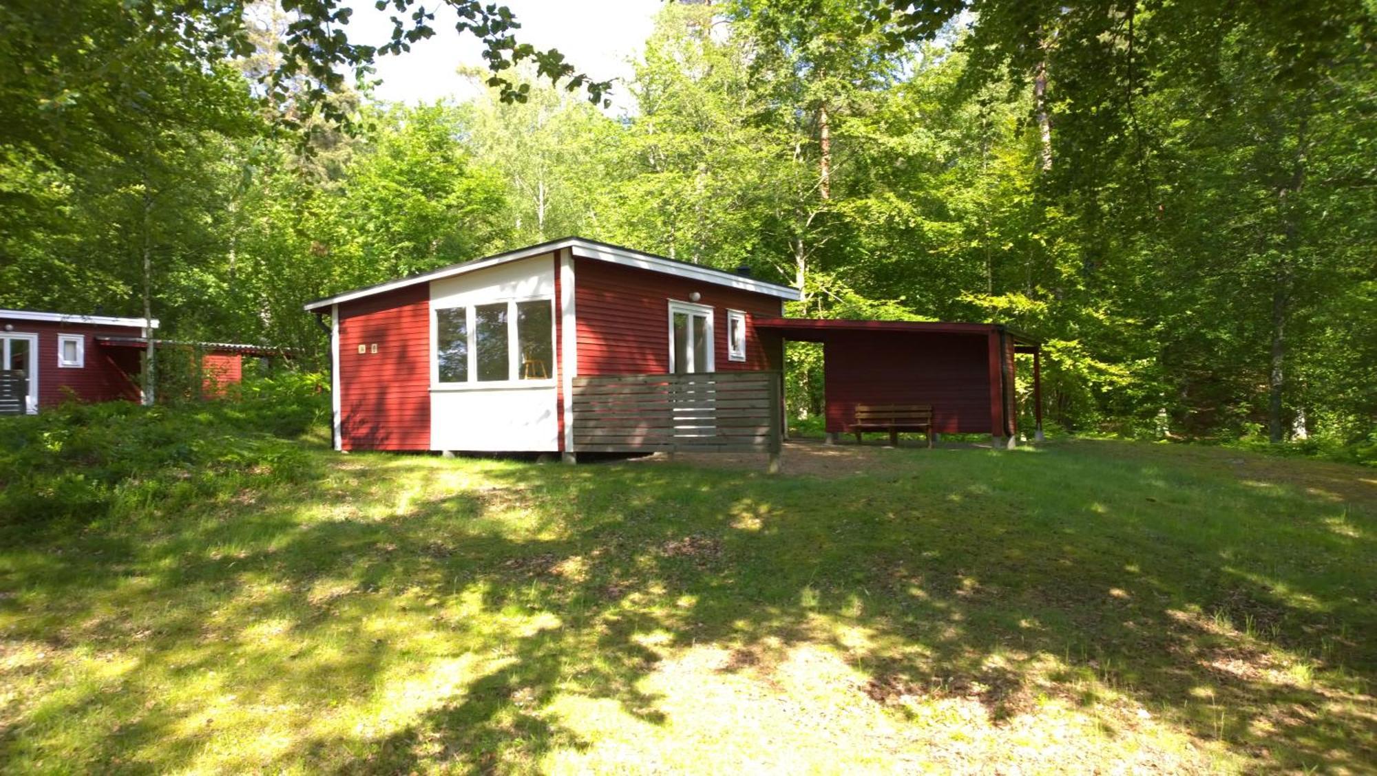 Langasjoenaes & Stugby 3*
